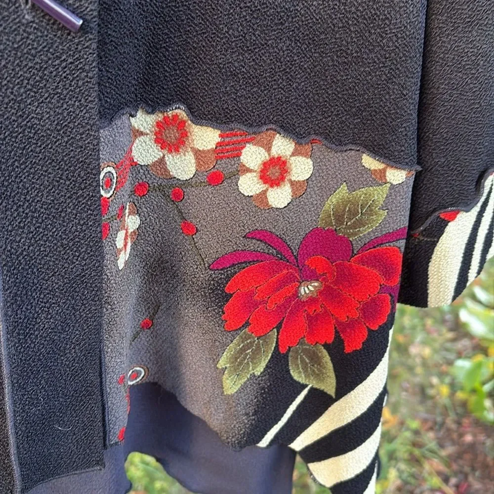 Vintage Connie’s Moon and light Asian style jacket M